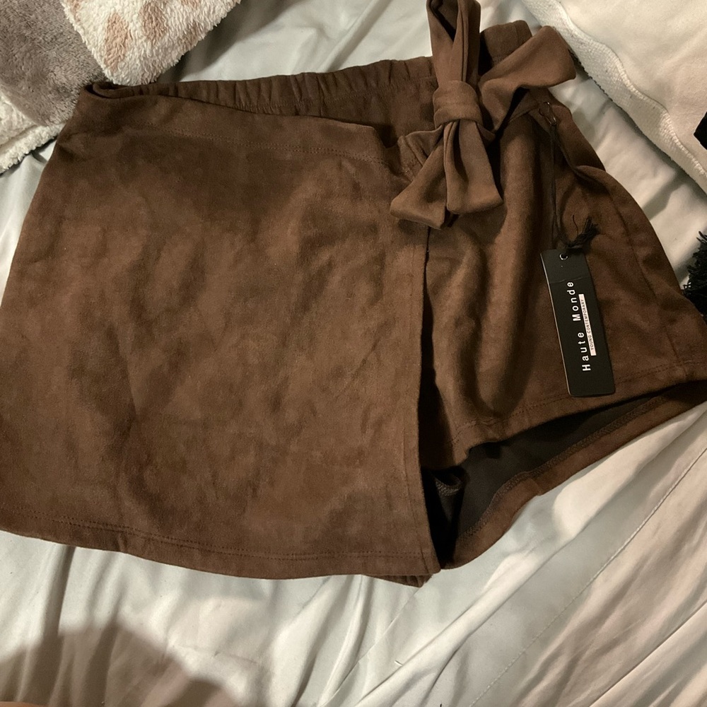 Brown skort